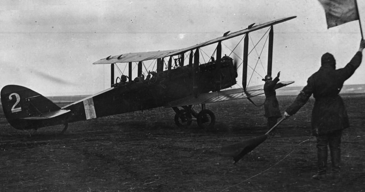 Самолет-разведчик Р-1. - Российская авиация